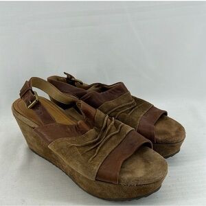 Trask Tan and Brown Wedge Sandals